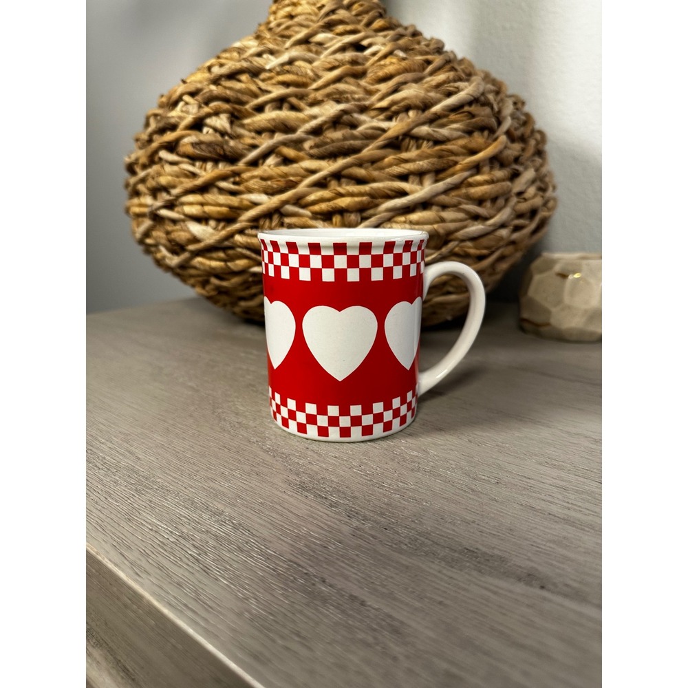 VTG 1991 Westwood Red‎ White Heart Checkered Valentine Ceramic Coffee Mug Cup